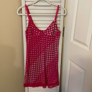 Pink slip size small like new!!! Super soft ❤️